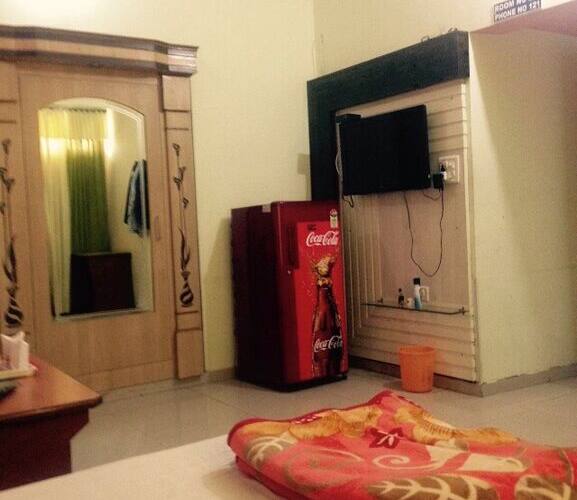 Hotel National Restaurant And Bar, Barnala 3